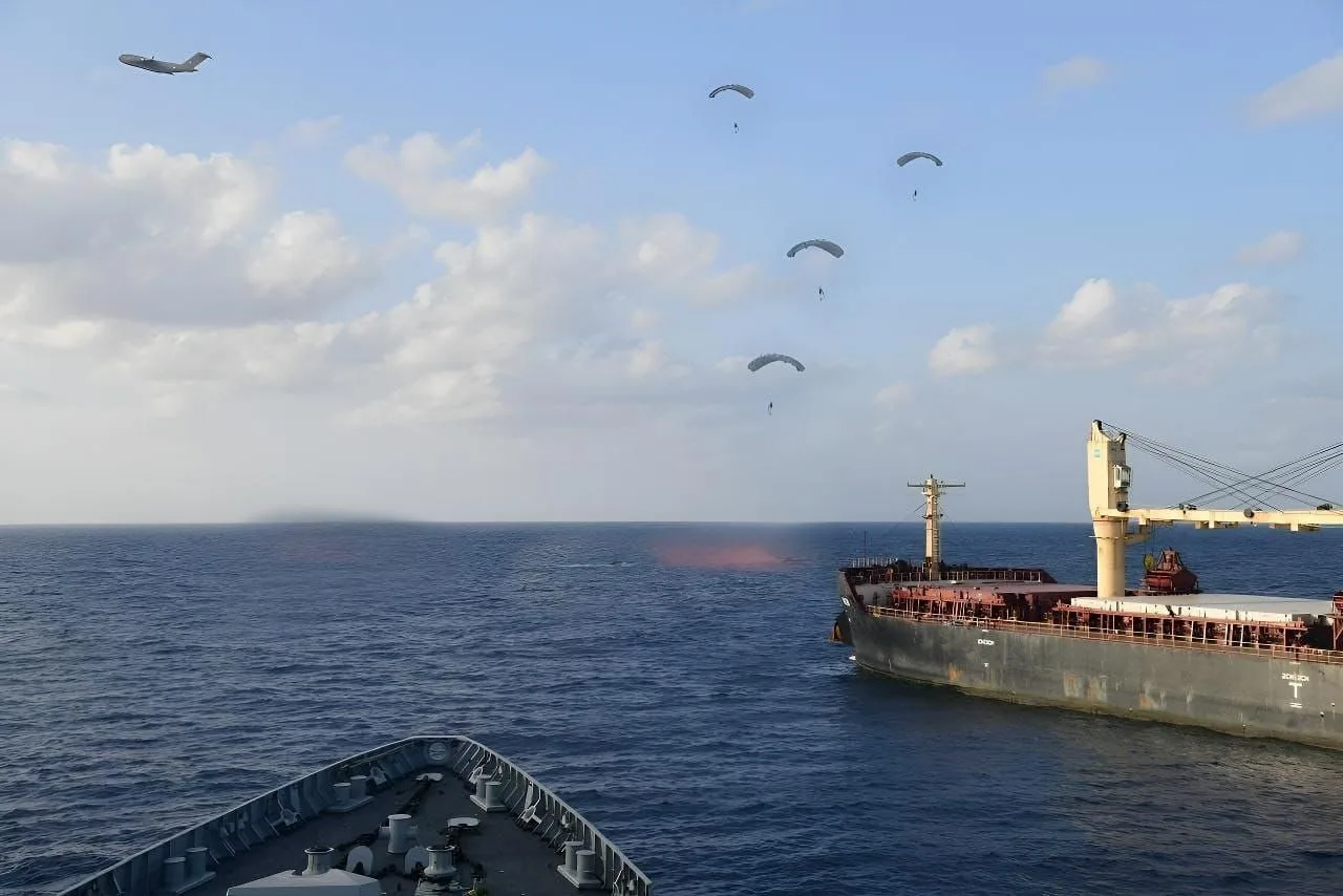 In a remarkable display of Jointness & Integration, an IAF C-17 aircraft executed a precision Airborne Drop of two Combat Rubberised Raiding Craft (CRRC) boats, along with Indian Navy MARCOS in Arabian Sea in support of ongoing anti piracy 