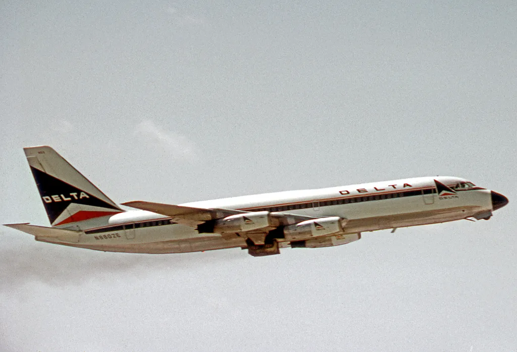 Convair CV-880