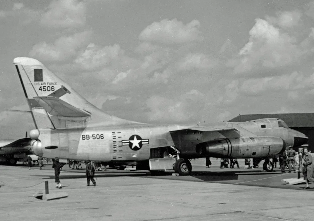 Douglas Aircraft B-66 Destroyer