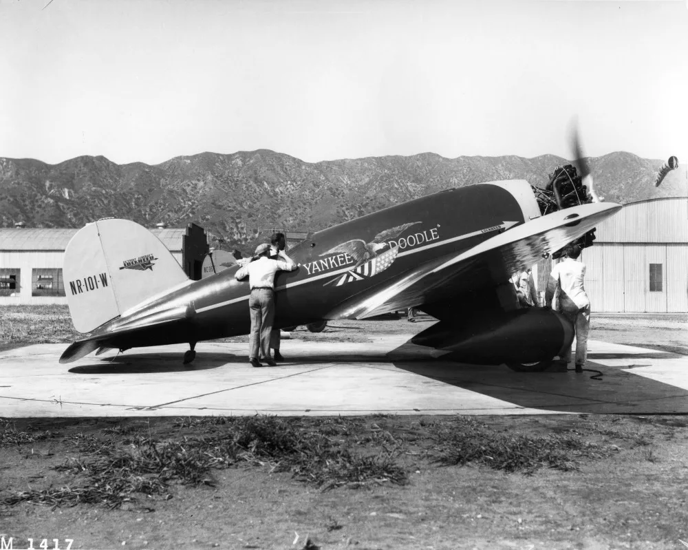 Lockheed Explorer