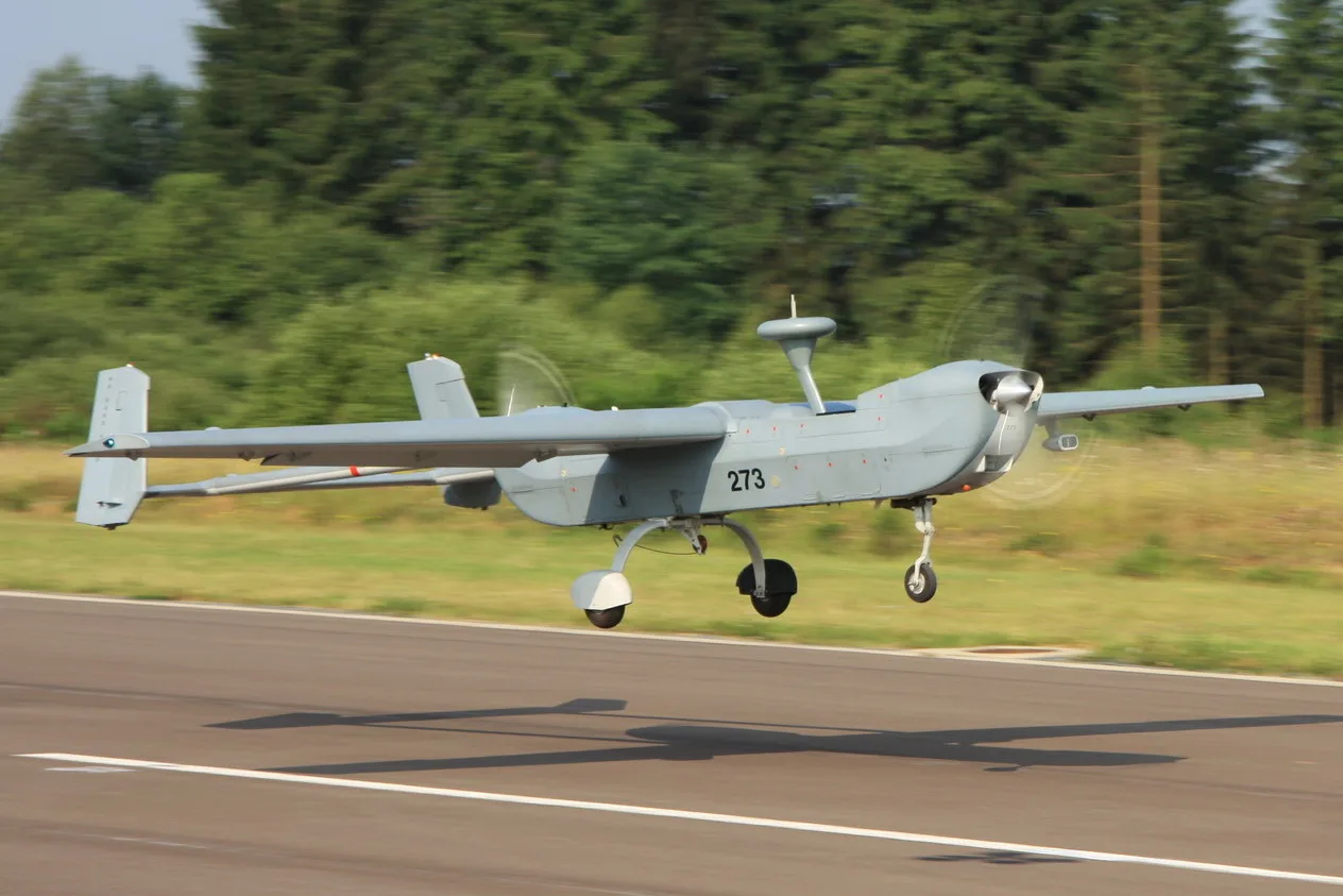 TRW Inc. IAI RQ-5 Hunter