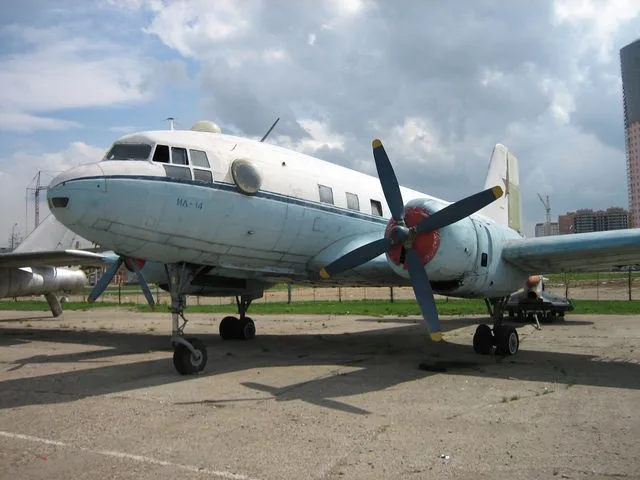 Ilyushin Il-32