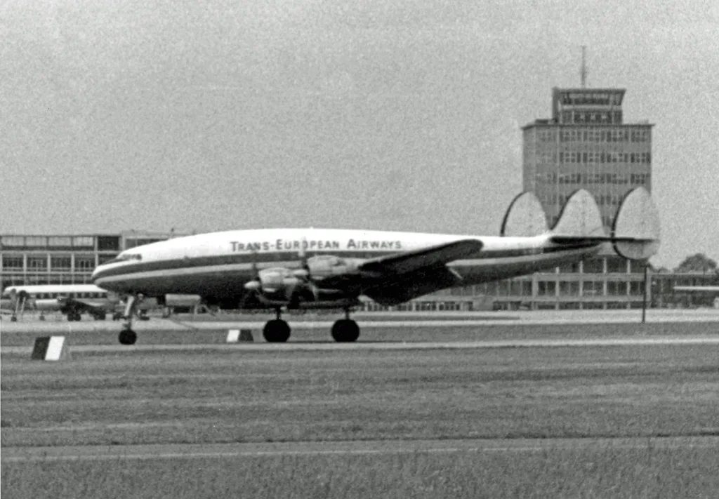 Lockheed L-049 Constellation