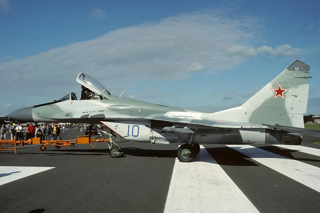 Mikoyan-Gurevich MiG-9