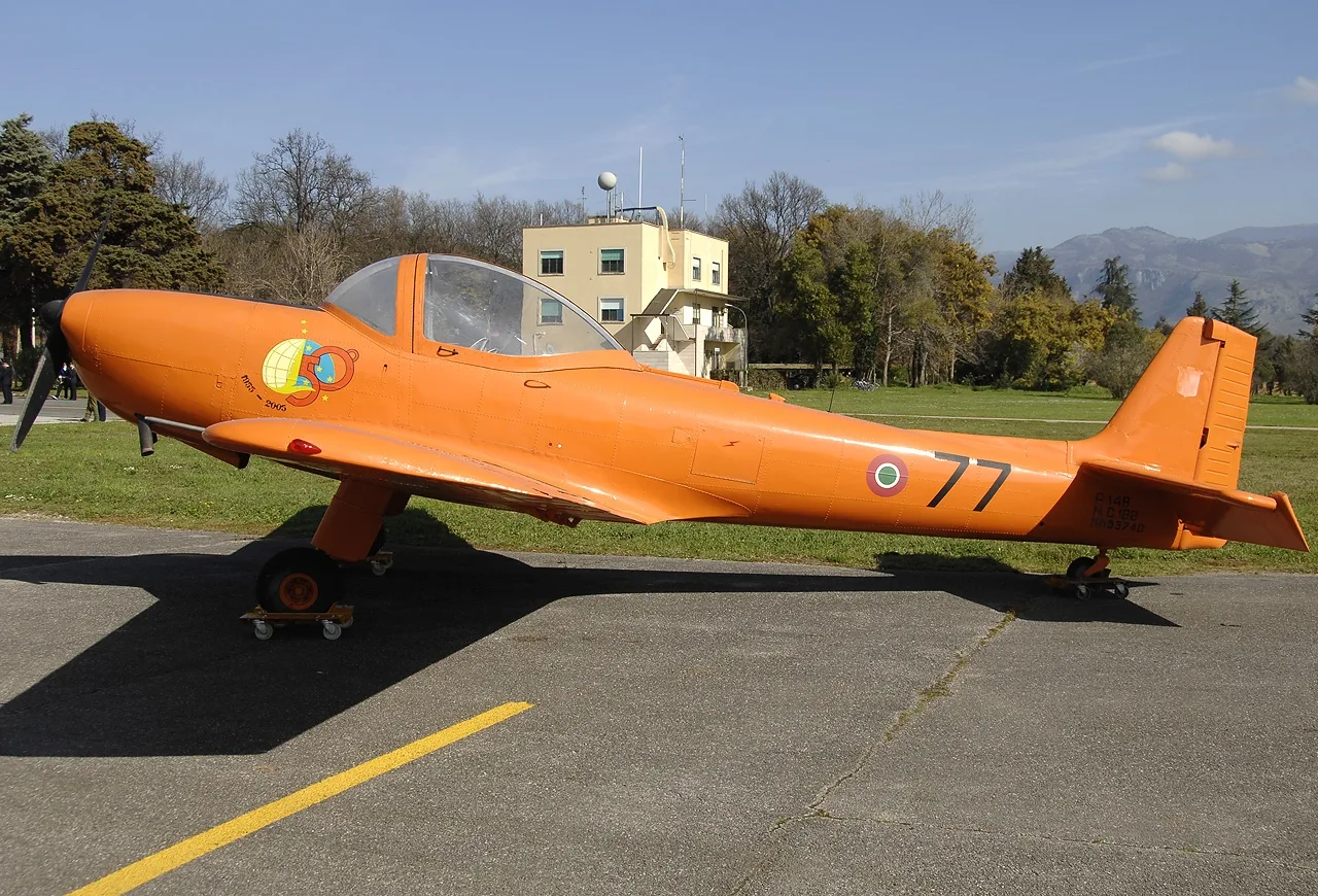 Piaggio P.148