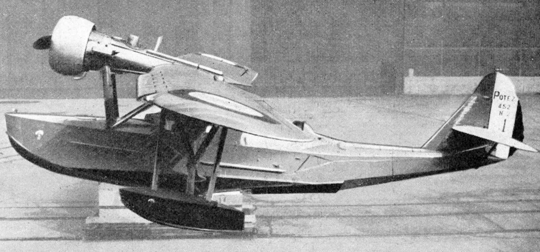 Potez 452