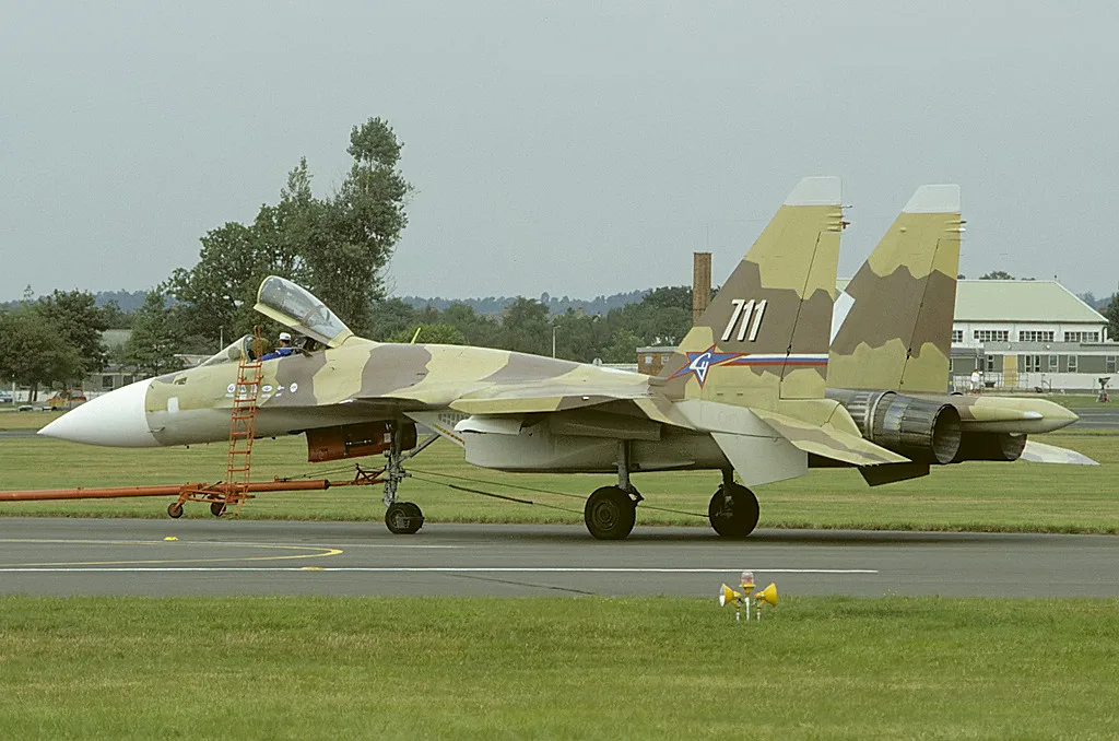 Sukhoi Su-37