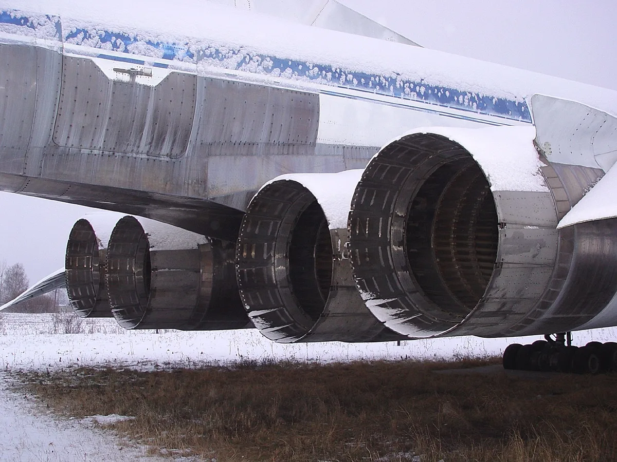 Tupolev Tu-144