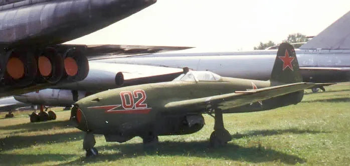 Tbilisi Aircraft Manufacturing Yak-17